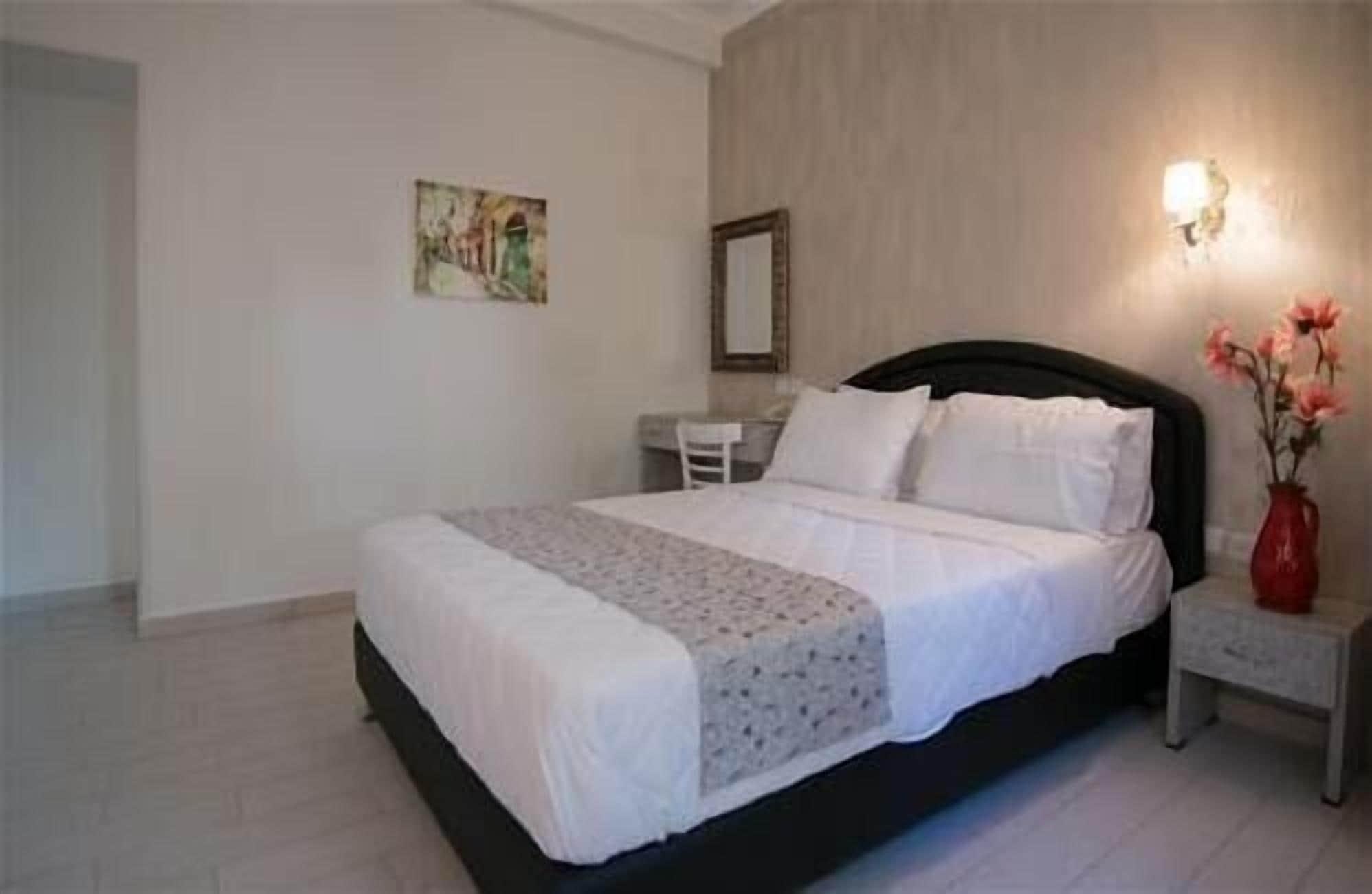 Hotel Alma - Near The Sea Νετάνια Εξωτερικό φωτογραφία