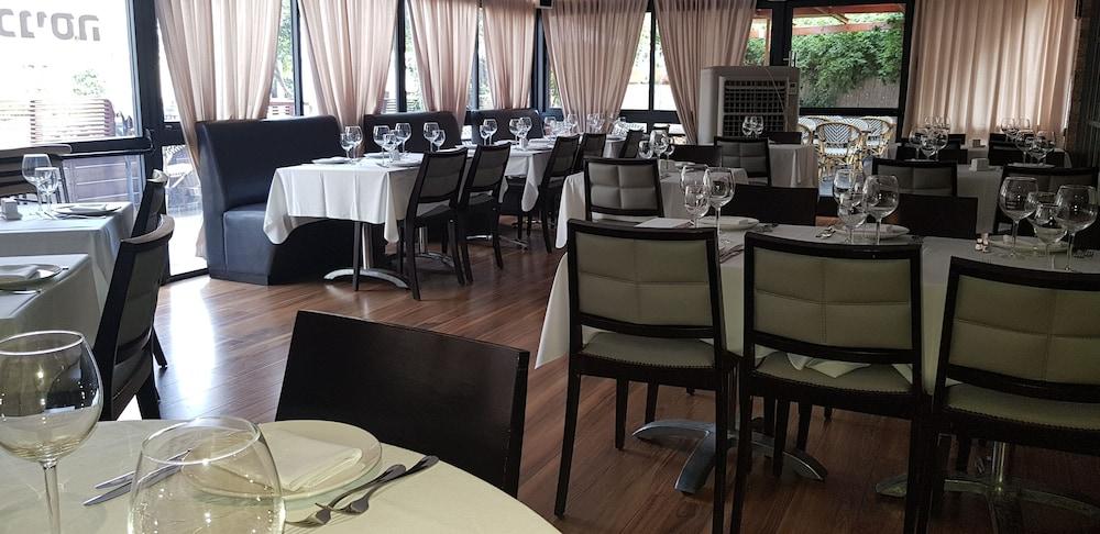 Hotel Alma - Near The Sea Νετάνια Εξωτερικό φωτογραφία