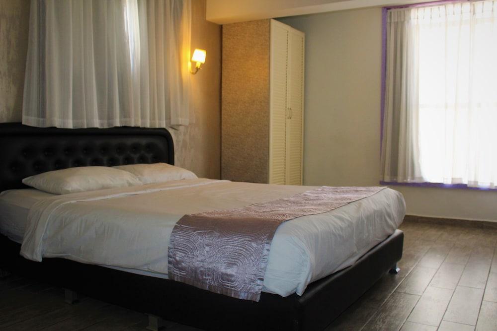Hotel Alma - Near The Sea Νετάνια Εξωτερικό φωτογραφία
